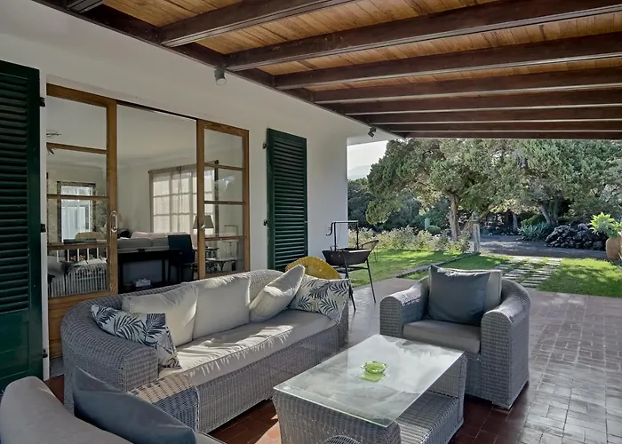 Sabinas - El Guincho,