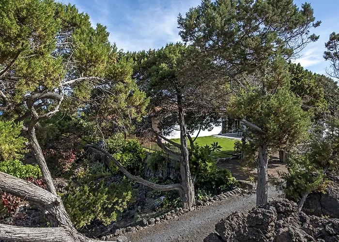 Sabinas - El Guincho,