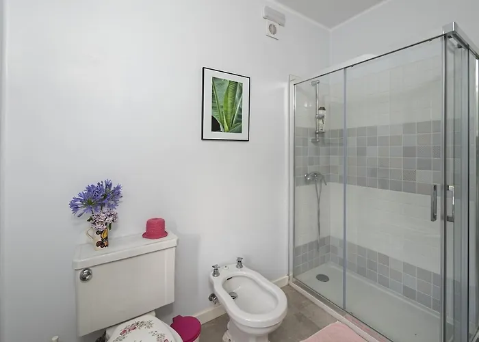 Sabinas - El Guincho, Willa Garachico (Tenerife)