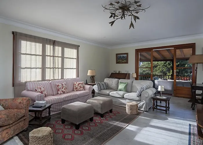 Sabinas - El Guincho, *