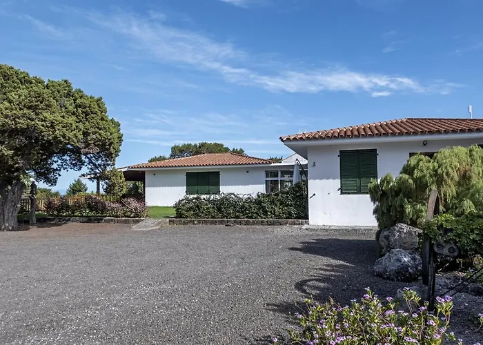 Sabinas - El Guincho, Willa