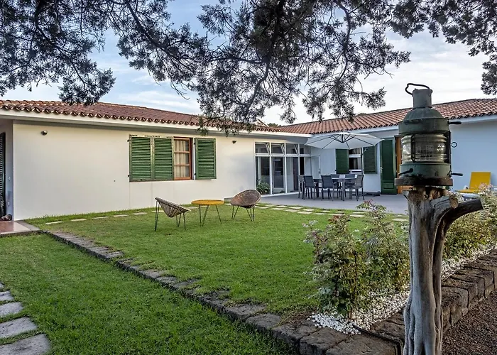 Willa Sabinas - El Guincho, *