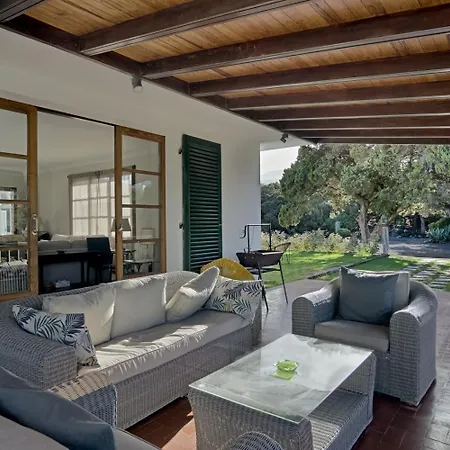 Sabinas - El Guincho,