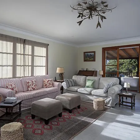 Sabinas - El Guincho, *