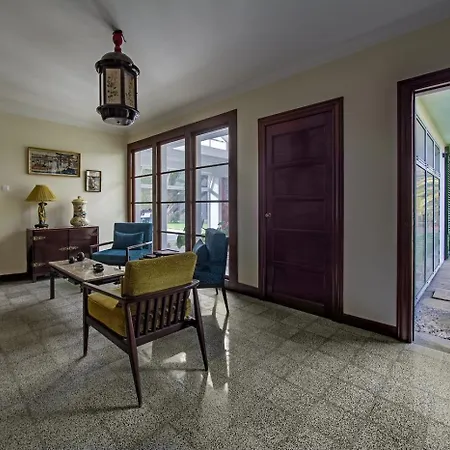 Sabinas - El Guincho,