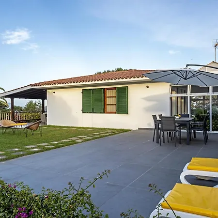 Sabinas - El Guincho,